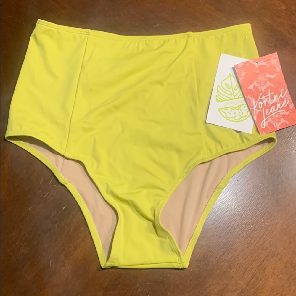 Kortni Jeane Yellow High-Waisted Bikini - NWT - Size XS 🔥🔥
